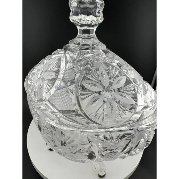 Vintage Footed, Lidded Oval Crystal Candy Dish with Floral Pattern - Picture 2 of 9